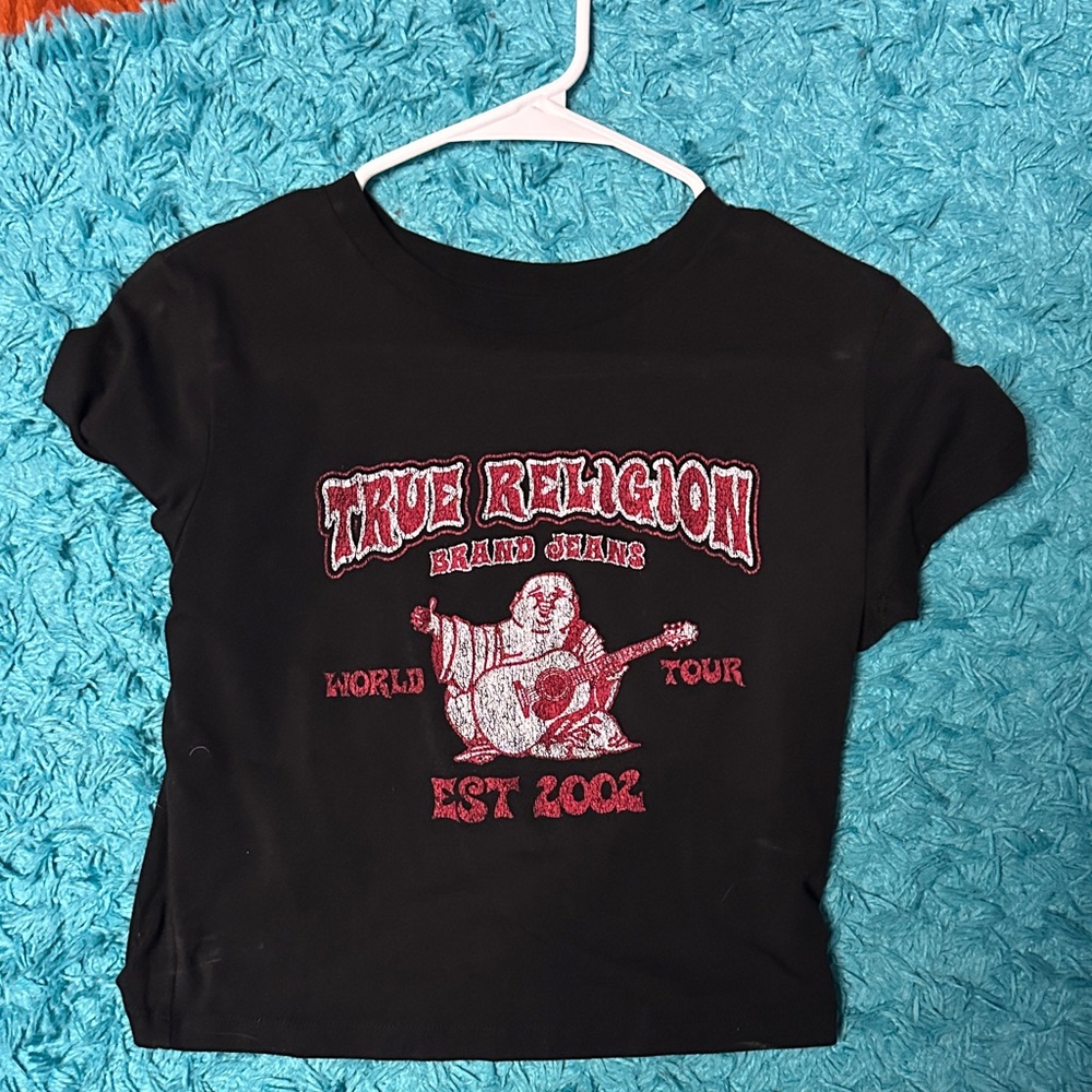 True Religion Black and Red Graphic Tee crop top